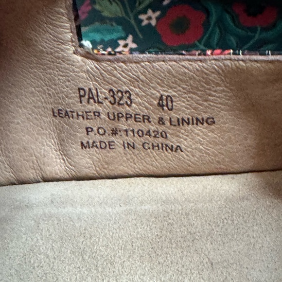 Gorgeous Floral Mary Janes - Picture 4 of 5